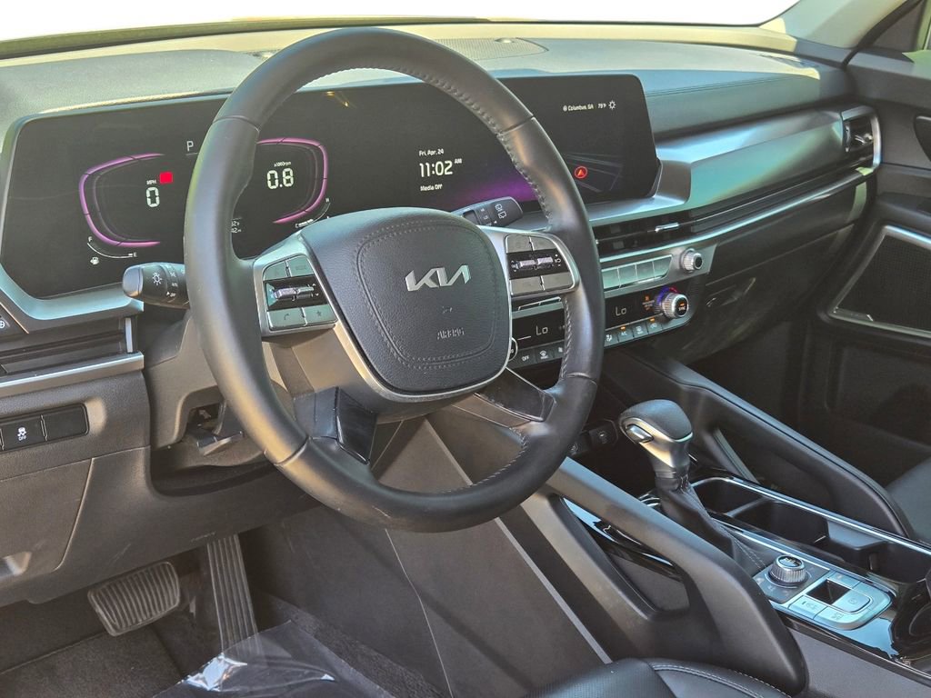 Certified 2024 Kia Telluride LX AWD/4WD image 16