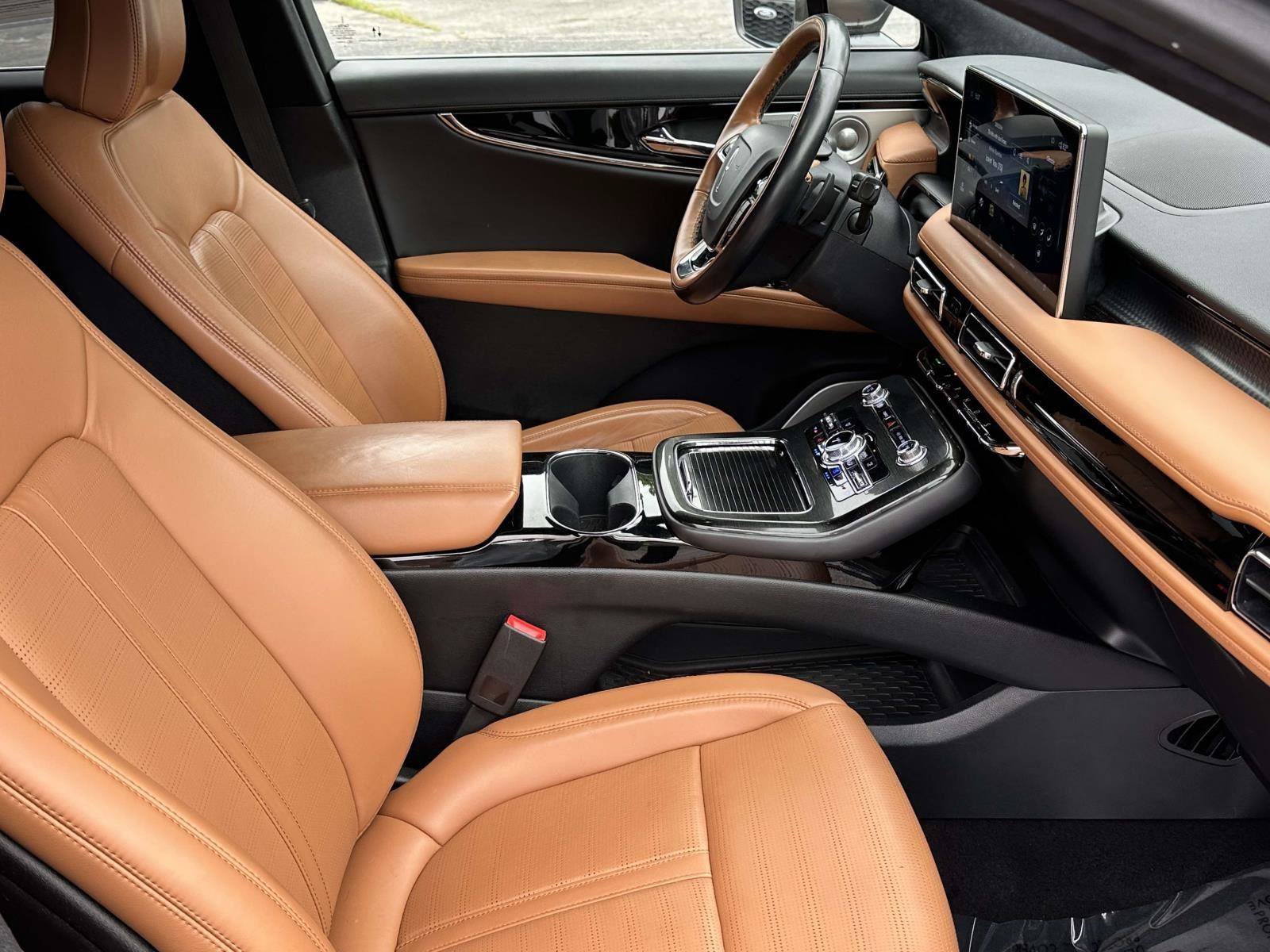 Used 2022 Lincoln Nautilus Black Label AWD/4WD image 9