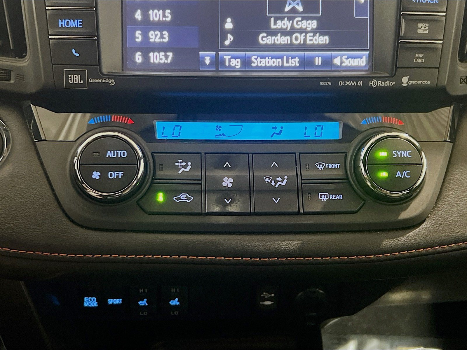 Used 2016 Toyota RAV4 SE w/ Protection Package AWD/4WD image 11