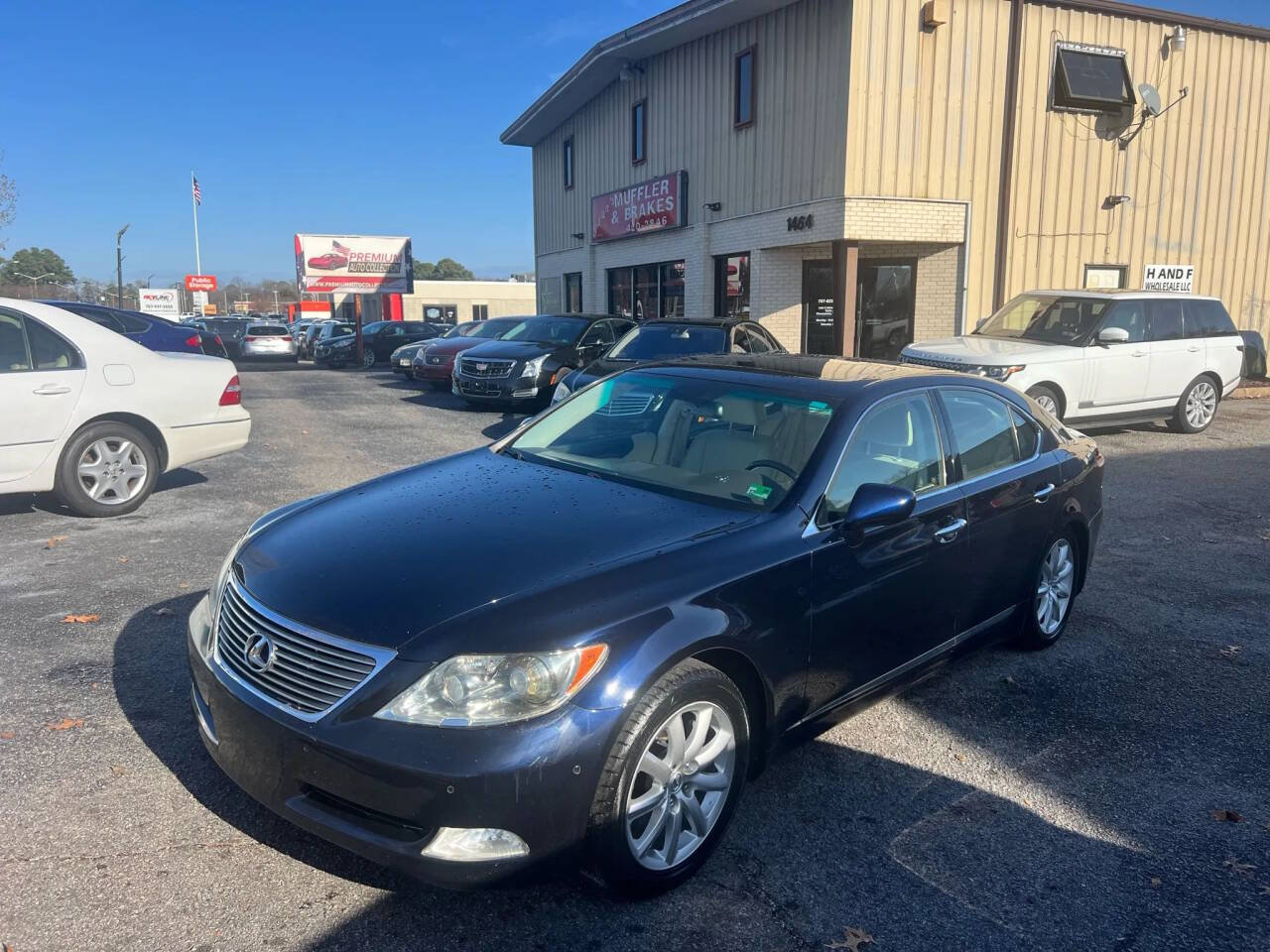 Used 2007 Lexus LS 460 RWD image 1