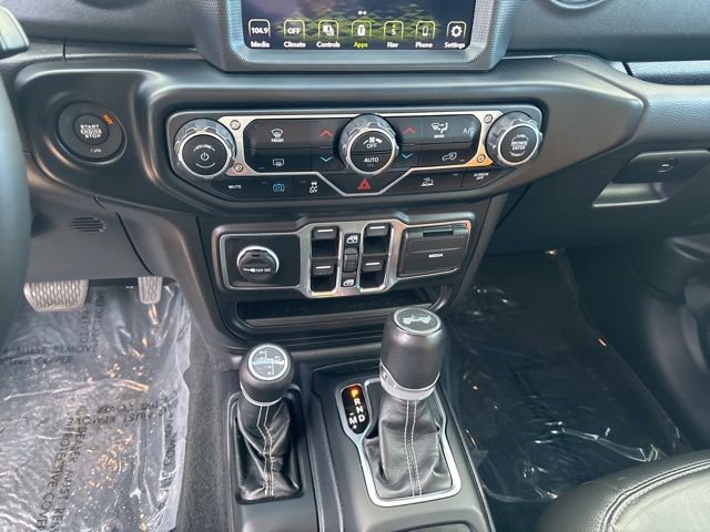 Used 2022 Jeep Wrangler Unlimited Sahara image 21