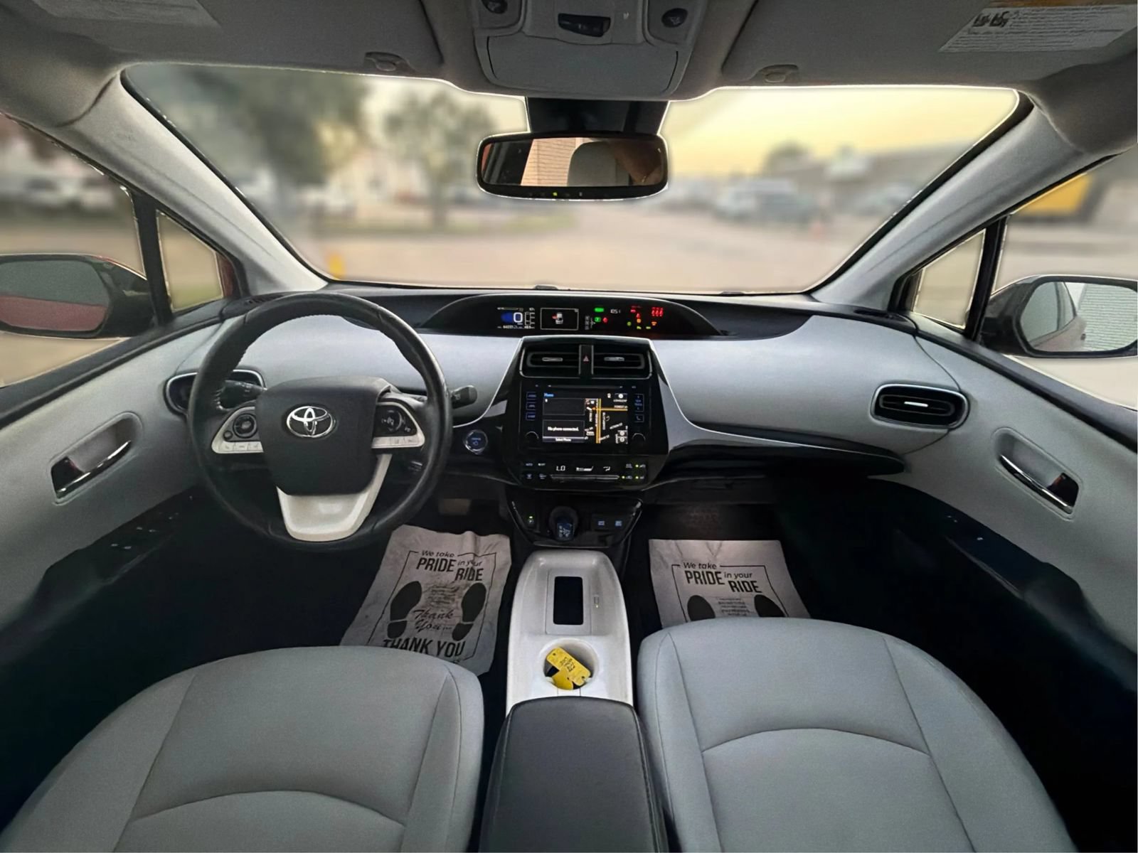 Used 2017 Toyota Prius Four Touring FWD image 33