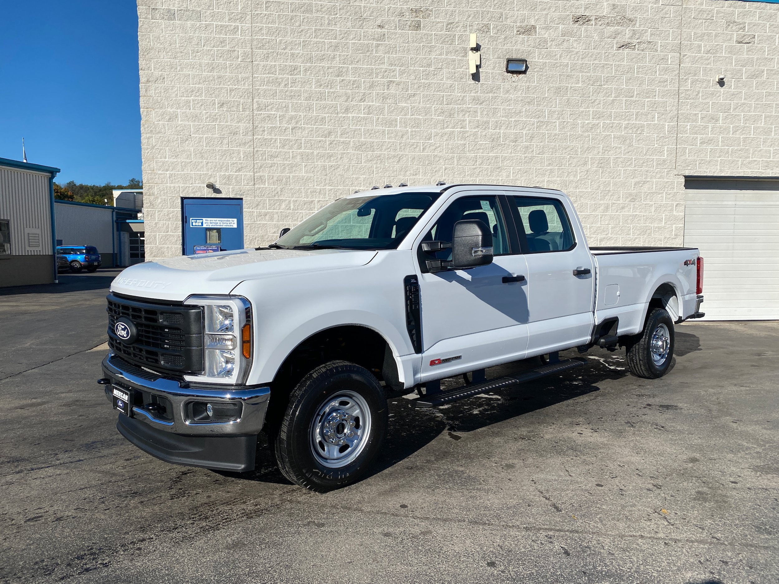 New 2027 Ford F250 XL AWD/4WD image 3
