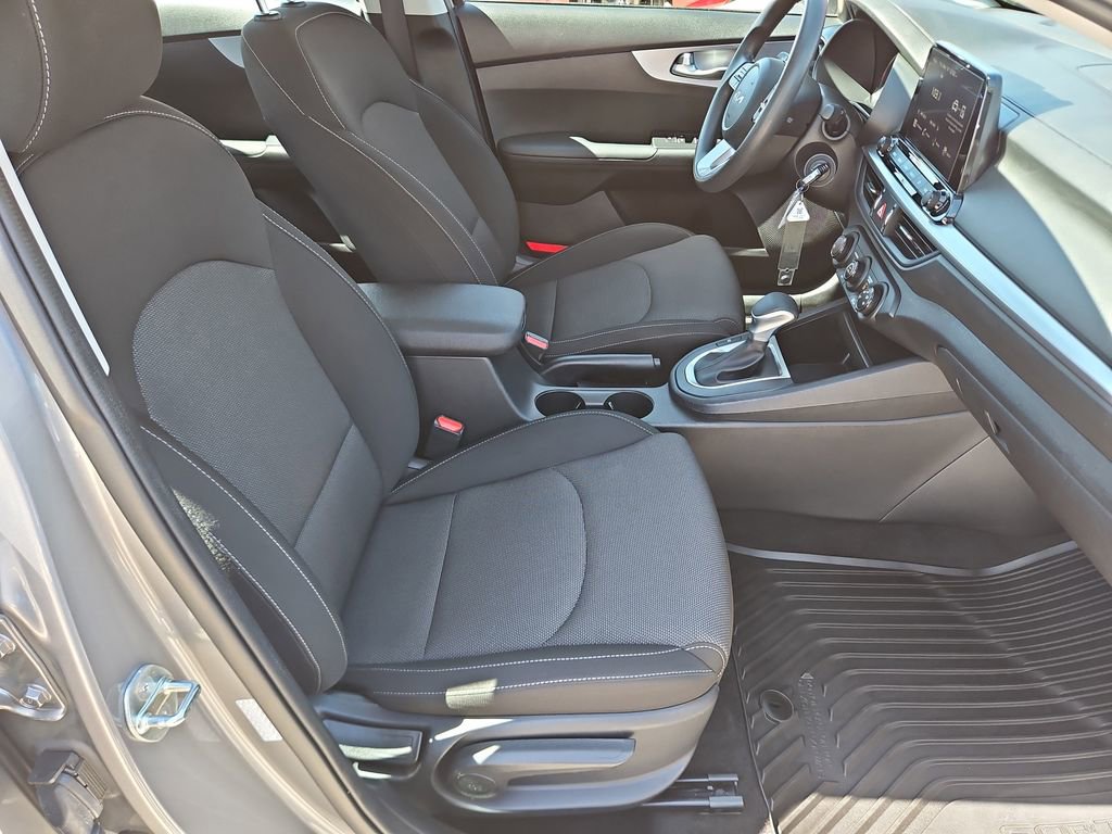 Used 2024 Kia Forte LXS image 14