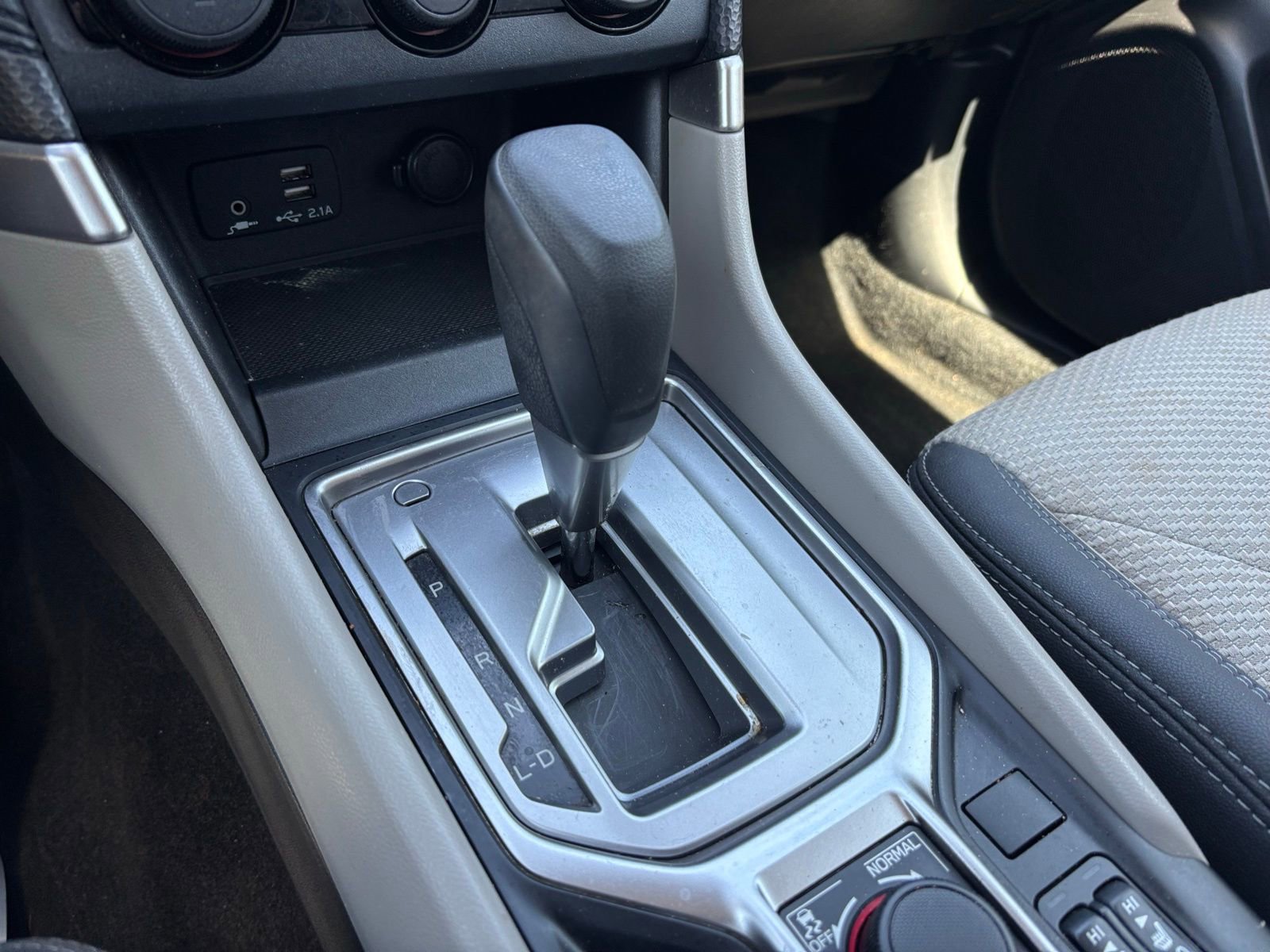 Used 2020 Subaru Forester Premium image 27