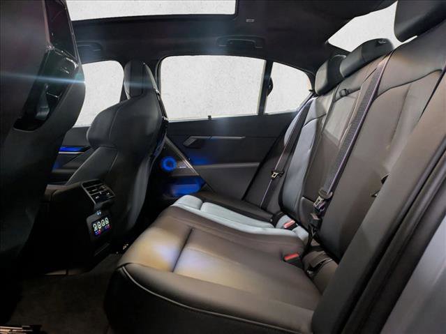 New 2026 BMW M5 w/ Executive Package image 17