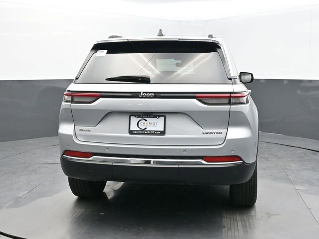 Used 2022 Jeep Grand Cherokee Limited image 5