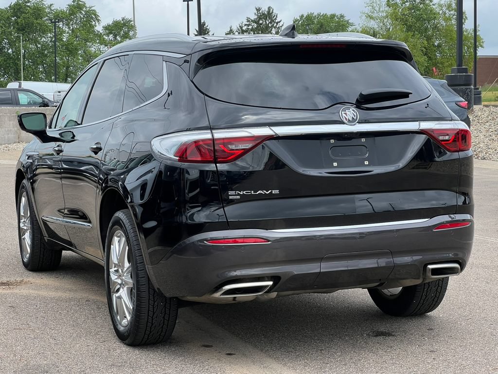 Used 2024 Buick Enclave Essence w/ Experience Buick Package AWD/4WD image 12
