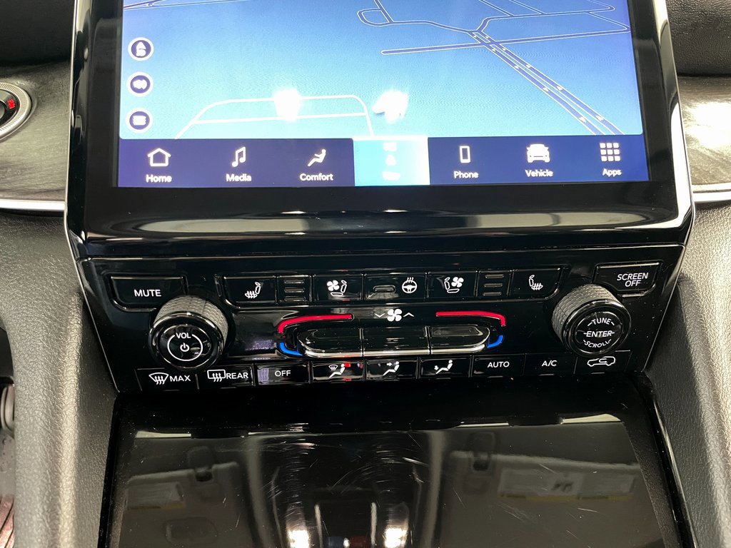 Used 2023 Jeep Grand Cherokee L Limited w/ Luxury Tech Group II image 34