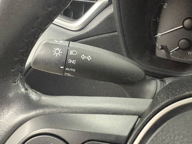 Used 2024 Toyota Corolla Cross LE w/ Moonroof Package AWD/4WD image 18