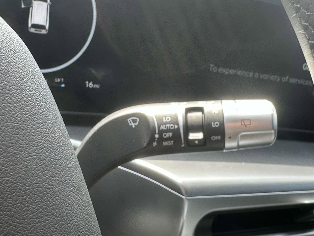 New 2026 Hyundai Ioniq 9 SE AWD/4WD image 22