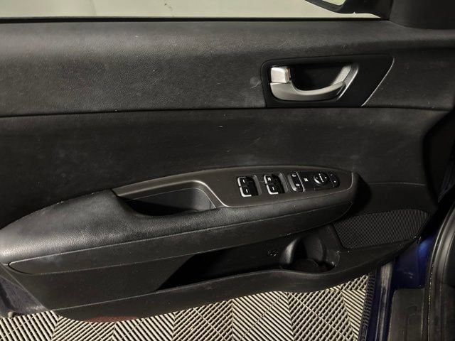 Used 2018 Kia Optima LX FWD image 17