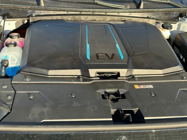 Used 2024 Hyundai Ioniq 5 Limited image 9