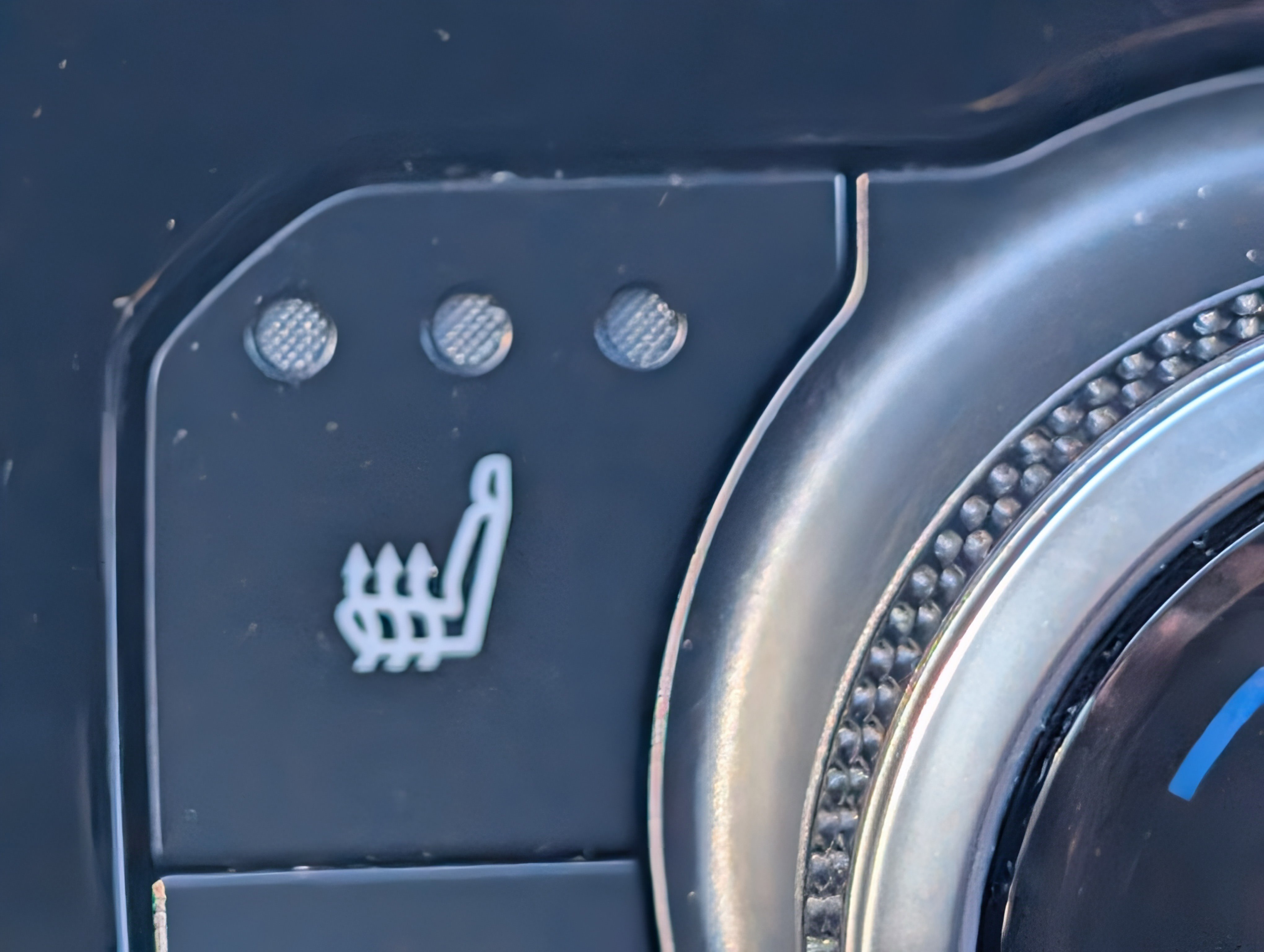 Used 2020 Toyota Highlander XLE w/ Protection Package #3 image 25