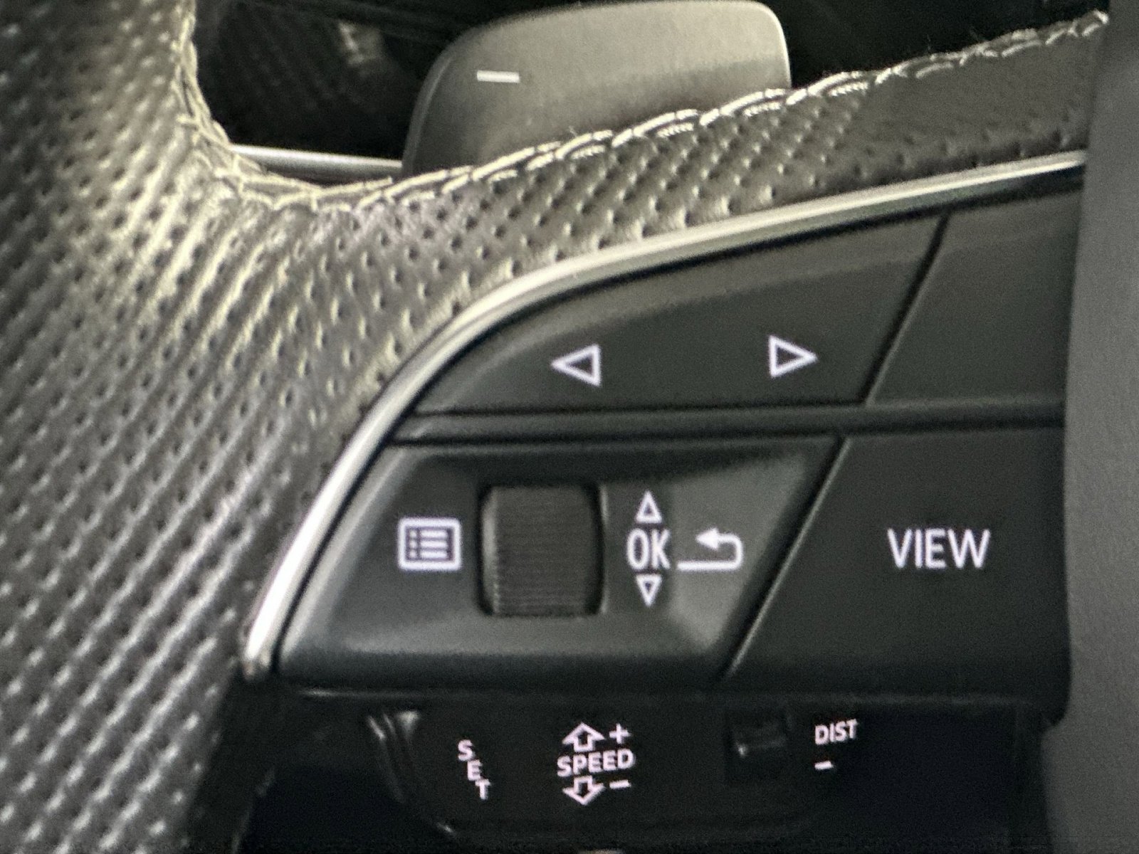 Used 2022 Audi SQ8 Prestige w/ Prestige Package image 23