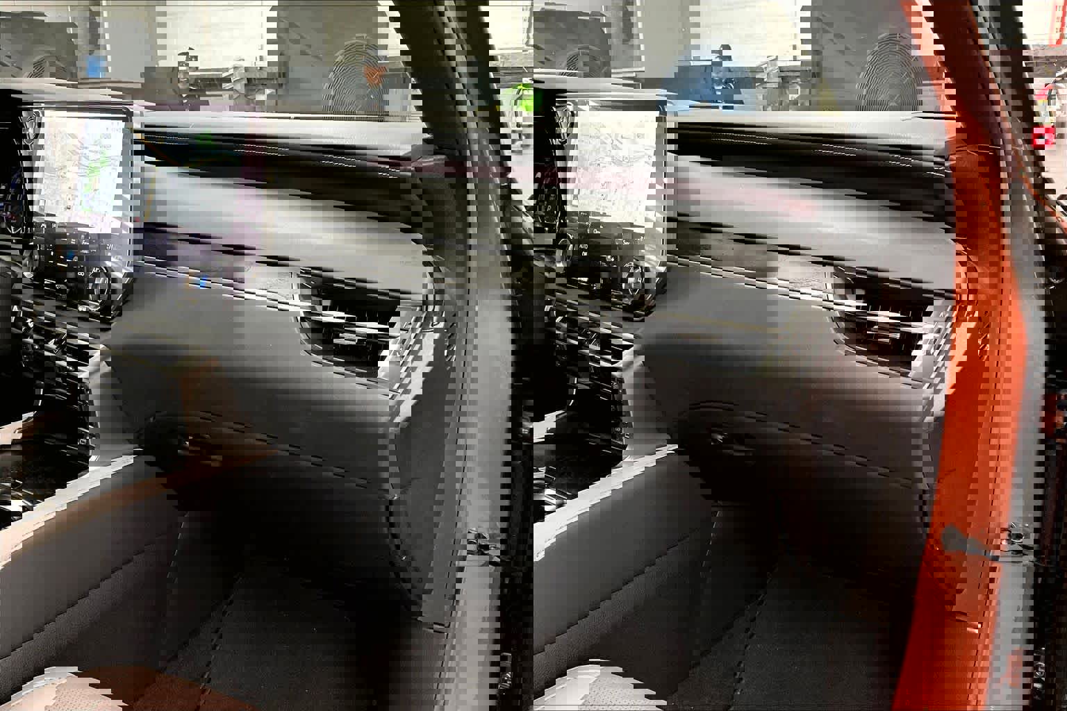 Used 2023 Lexus RX 350 Premium Plus w/ Cold Area Package image 18