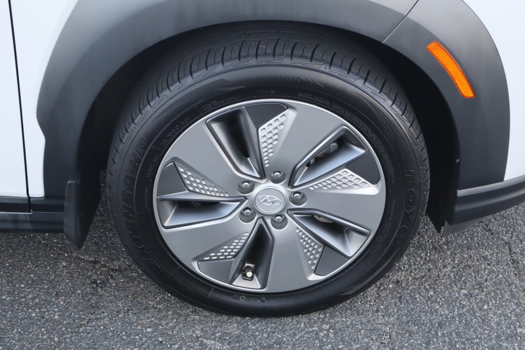 Used 2020 Hyundai Kona SEL FWD image 13