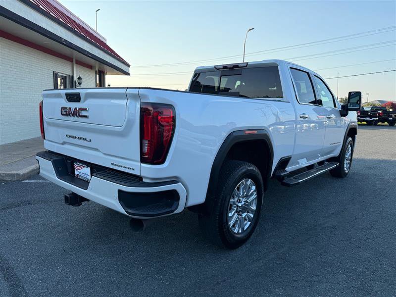 Used 2021 GMC Sierra 2500 Denali w/ Denali Ultimate Package image 3