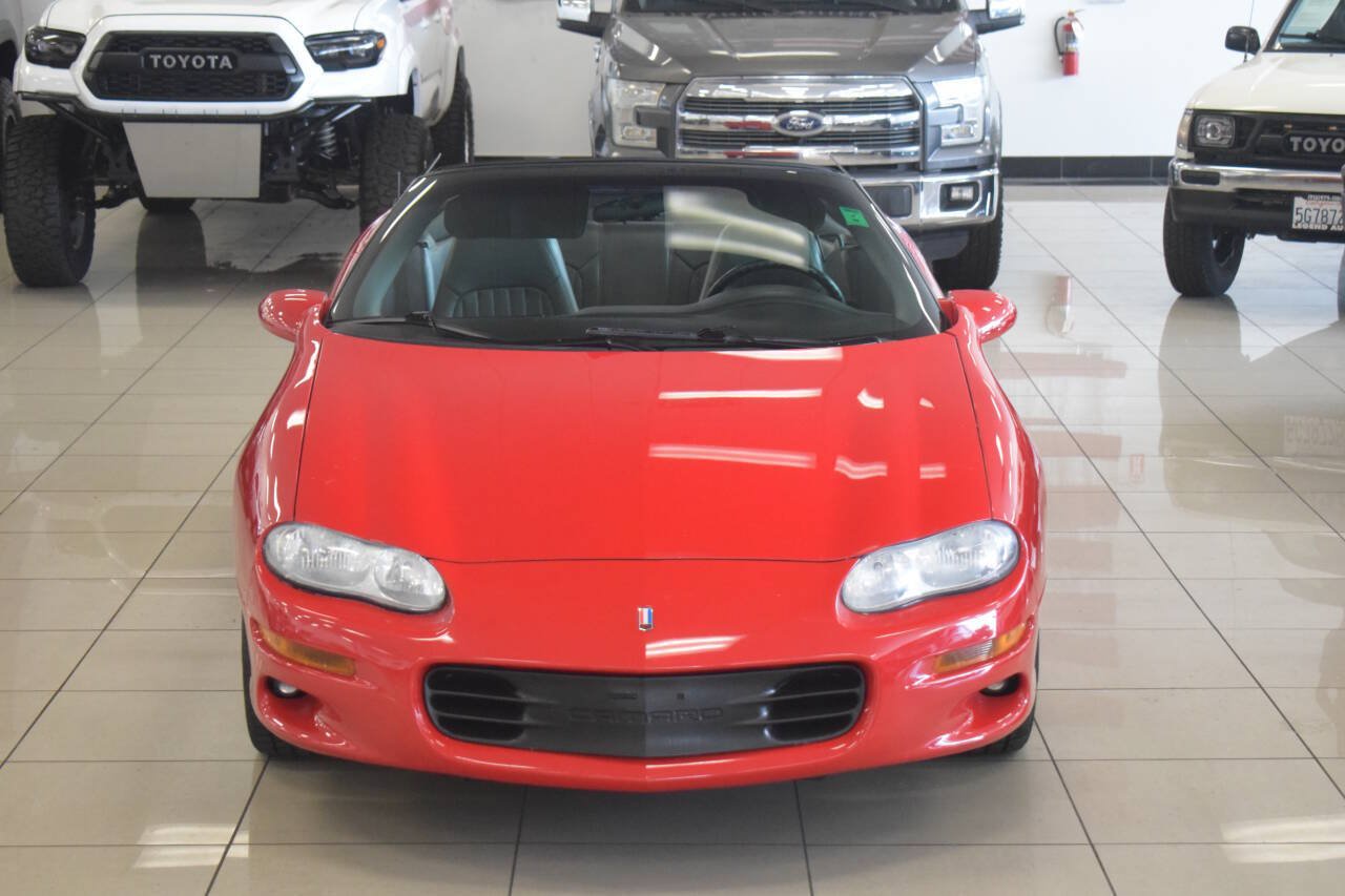Used 2002 Chevrolet Camaro Z28 RWD image 9