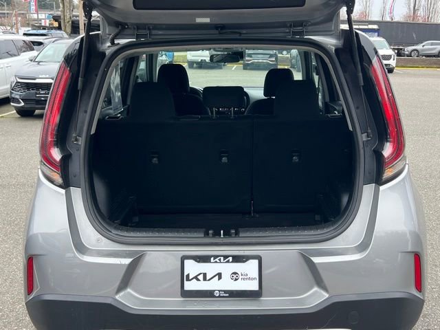 Used 2023 Kia Soul LX FWD image 12
