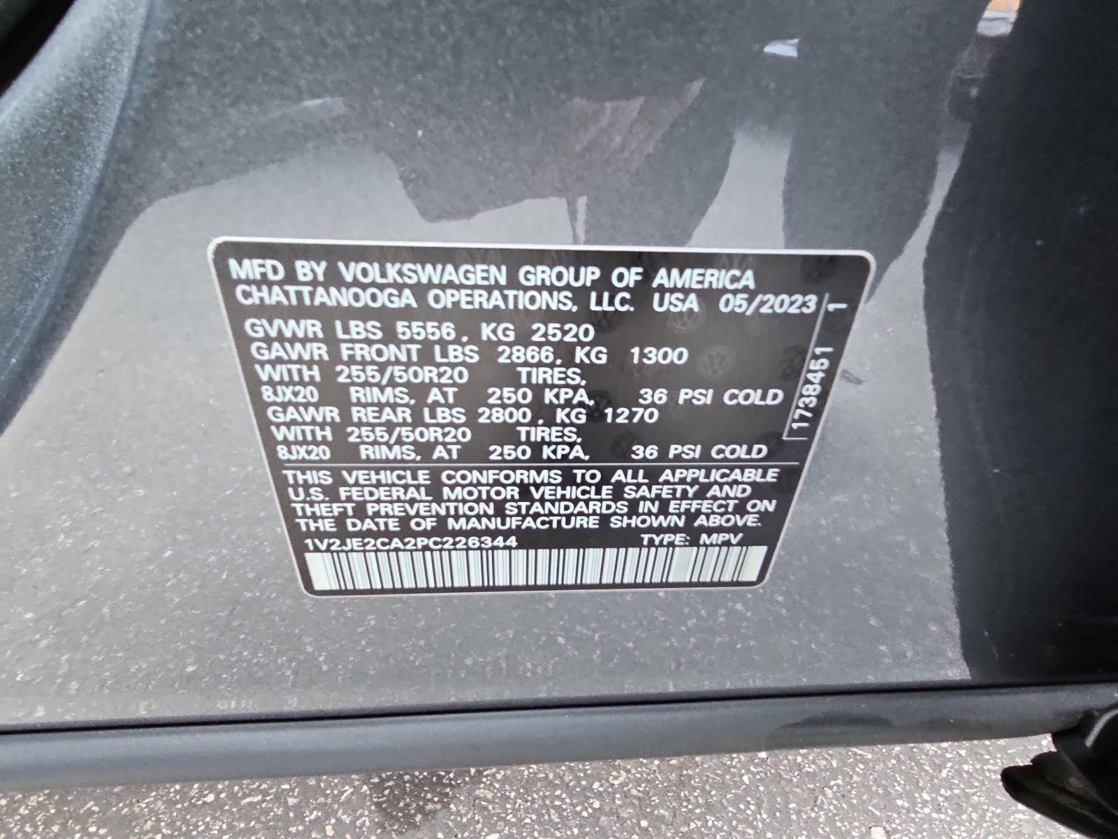 Used 2023 Volkswagen Atlas Cross Sport SE w/ Panoramic Sunroof Package FWD image 36