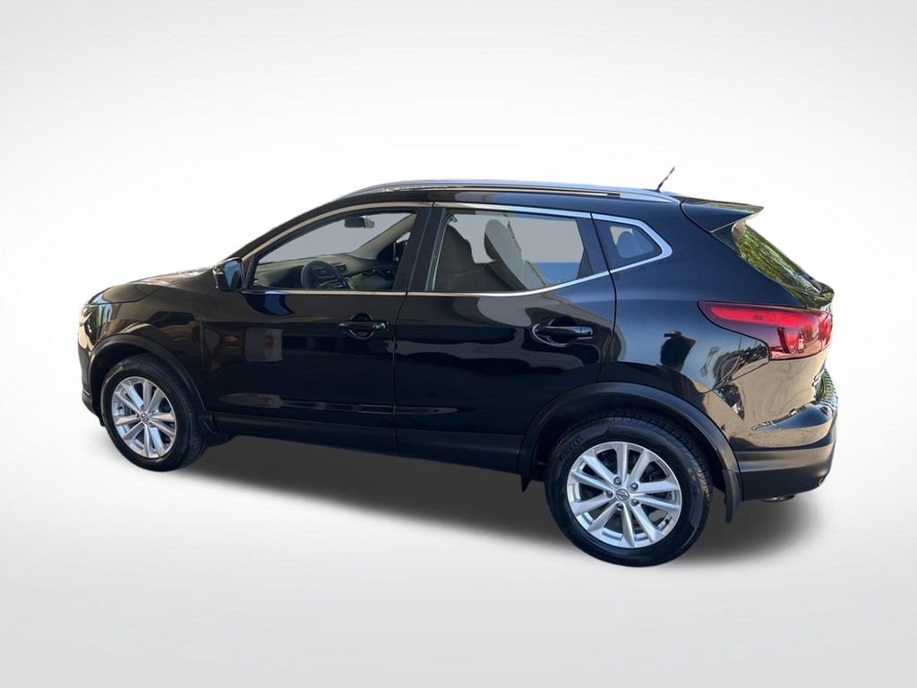 Used 2017 Nissan Rogue Sport SV AWD/4WD image 50