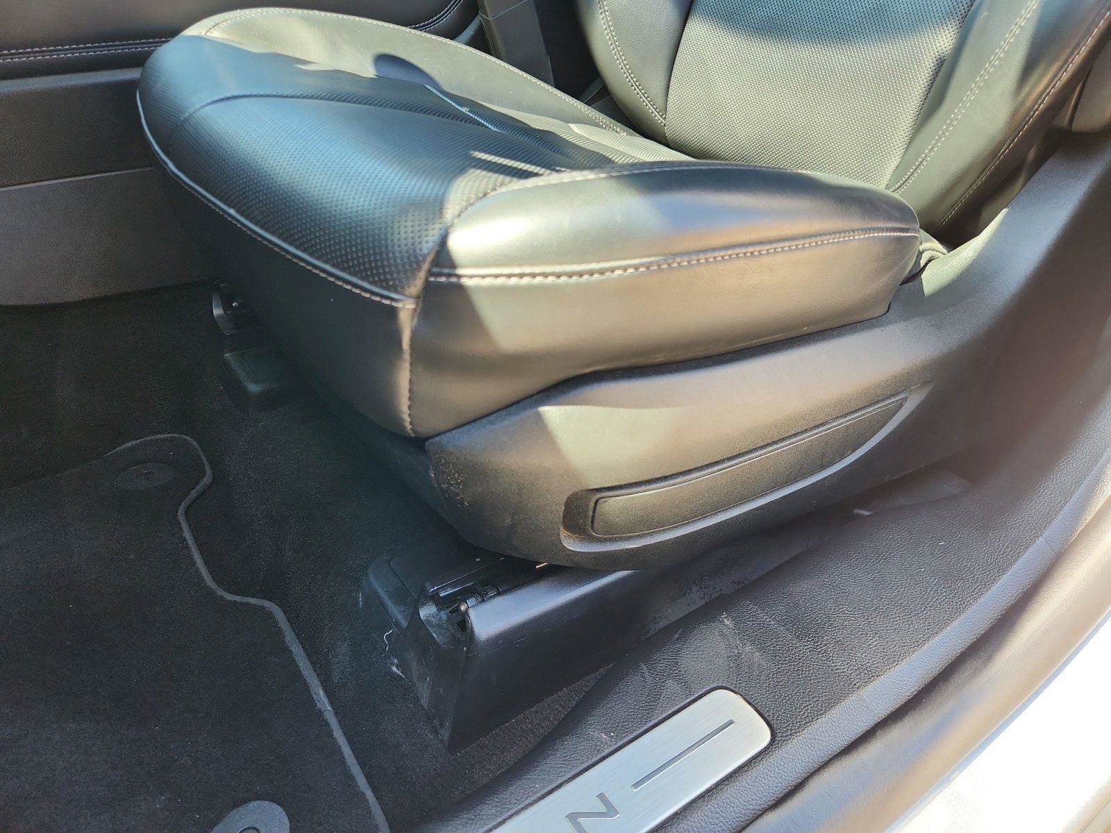 Used 2022 Lincoln Corsair AWD w/ Premium Package image 19