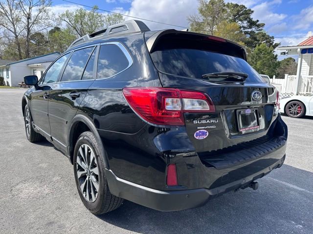 Used 2017 Subaru Outback 2.5i Limited image 4