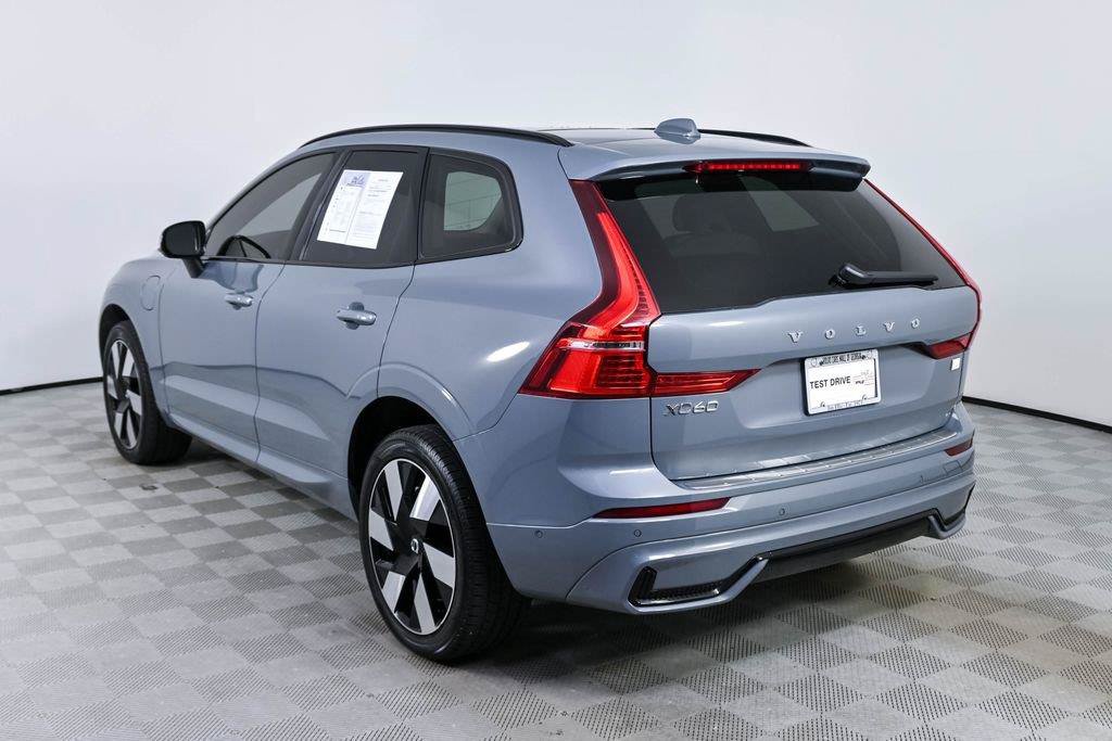 Certified 2024 Volvo XC60 T8 Plus w/ Protection Package Premier AWD/4WD image 4