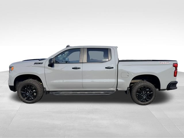 Used 2024 Chevrolet Silverado 1500 LT Trail Boss w/ Convenience Package II AWD/4WD image 8