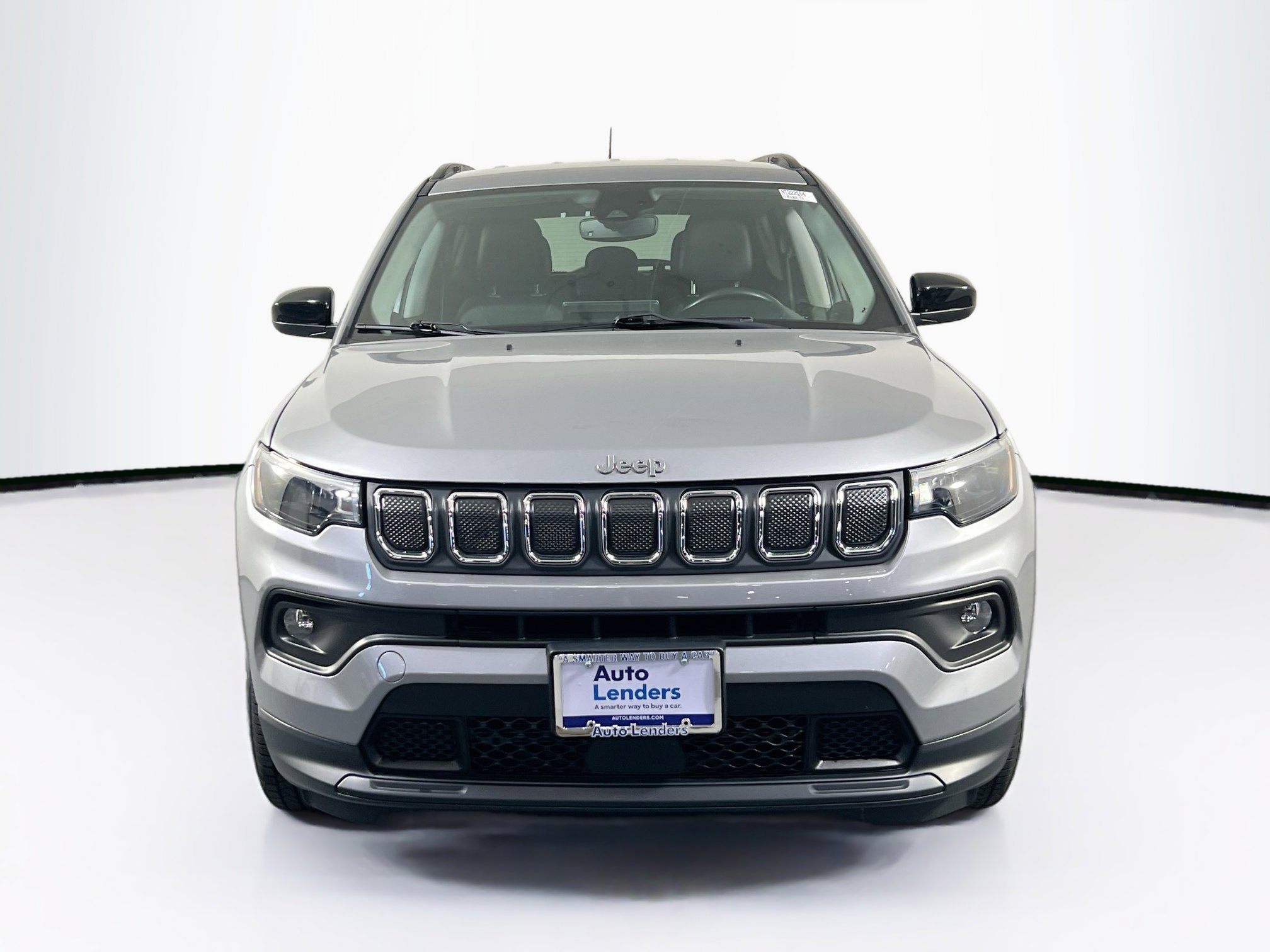 Used 2022 Jeep Compass Latitude w/ Convenience Group image 2