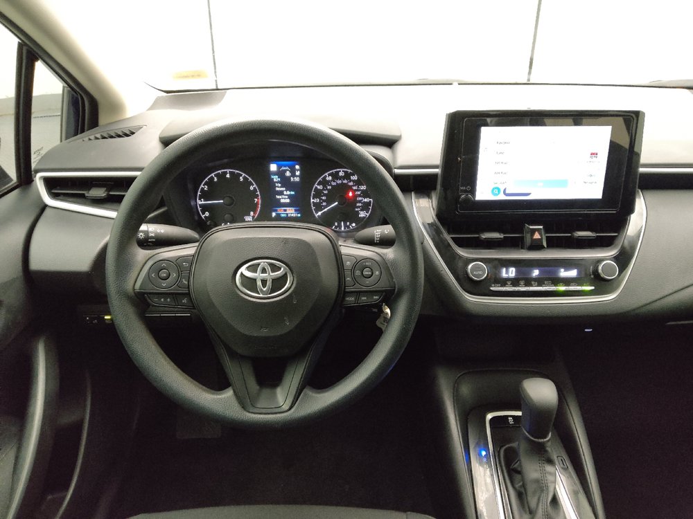 Used 2025 Toyota Corolla LE FWD image 22