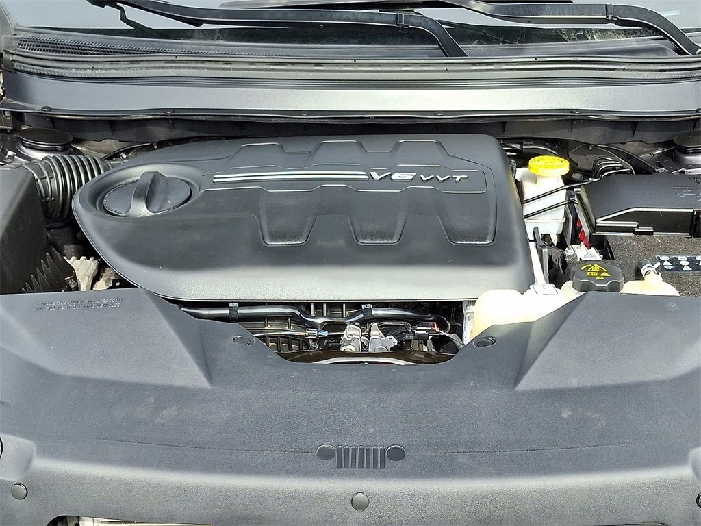 Used 2021 Jeep Cherokee Latitude Lux 80th Anniv w/ Quick Order Package 26U 80TH image 29