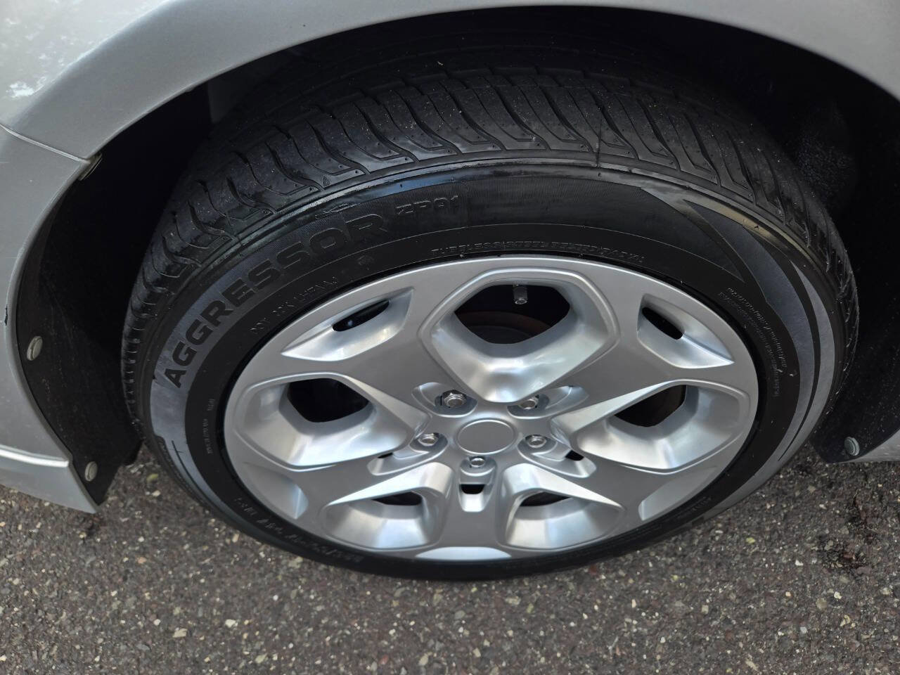 Used 2011 Ford Fusion SE w/ 202A Rapid Spec Order Code image 26