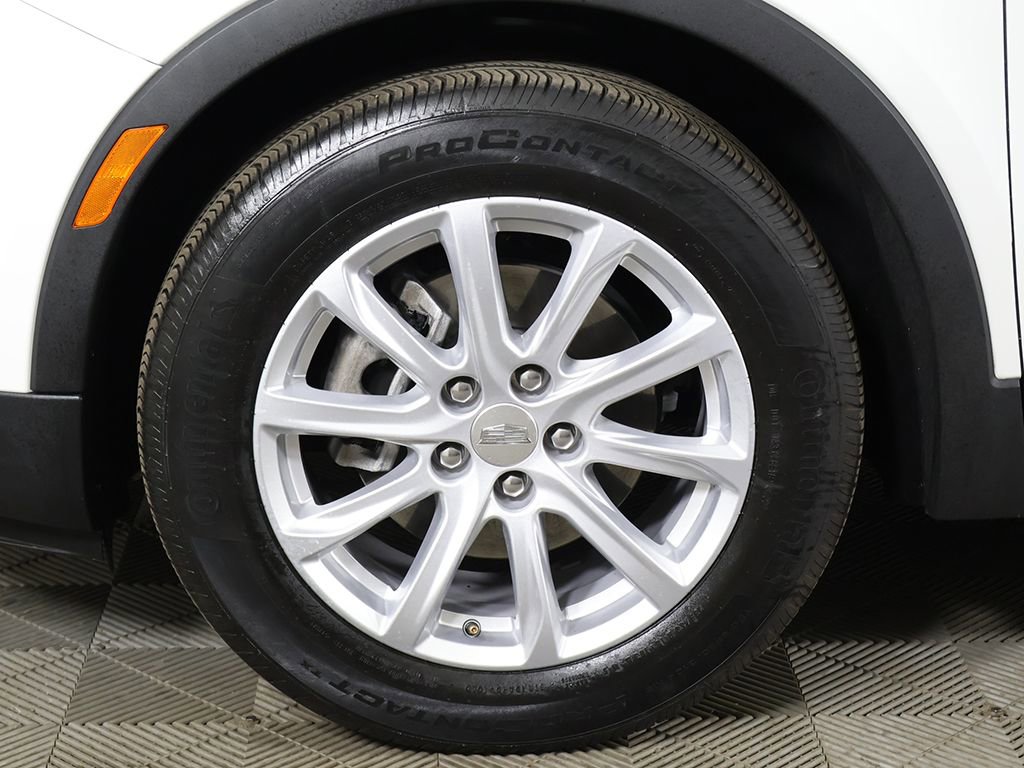 Used 2023 Cadillac XT4 Luxury w/ Cold Weather Package image 24