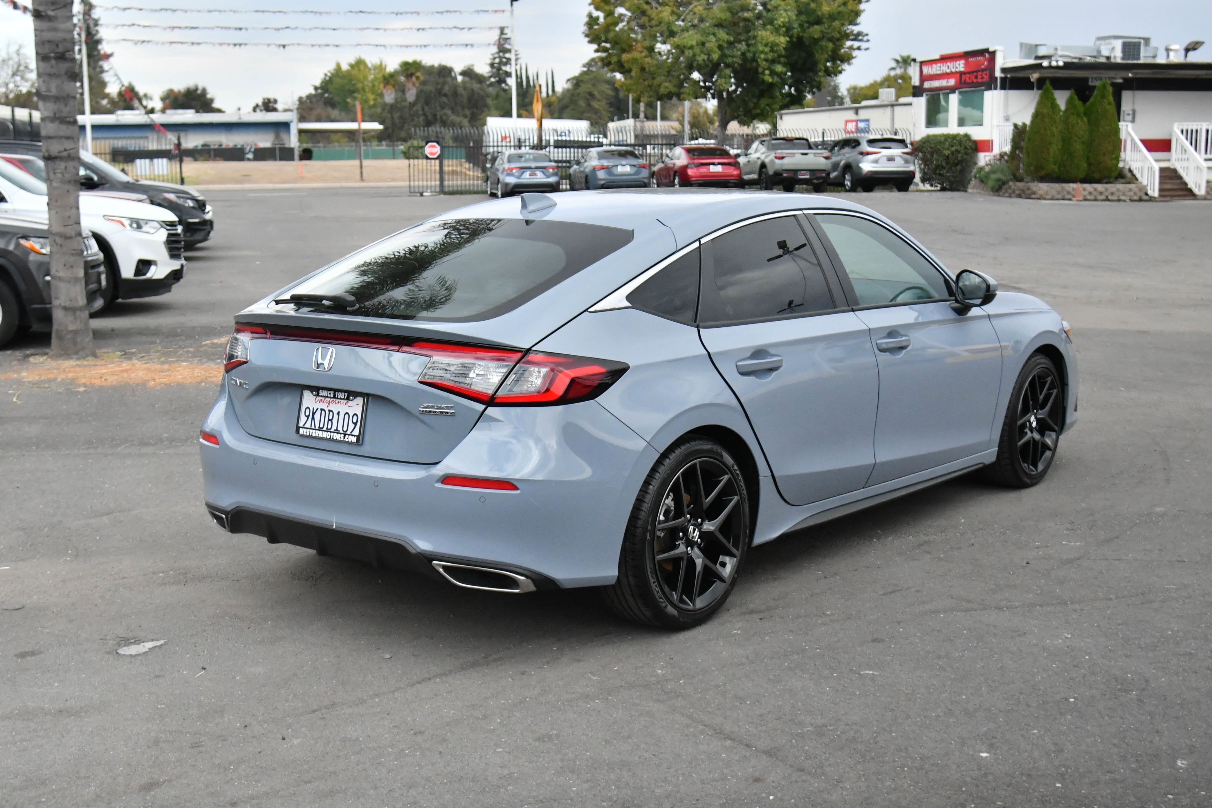 Used 2024 Honda Civic Sport Touring image 8