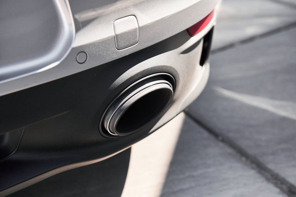 Used 2024 Porsche 911 Carrera GTS w/ Premium Package image 12