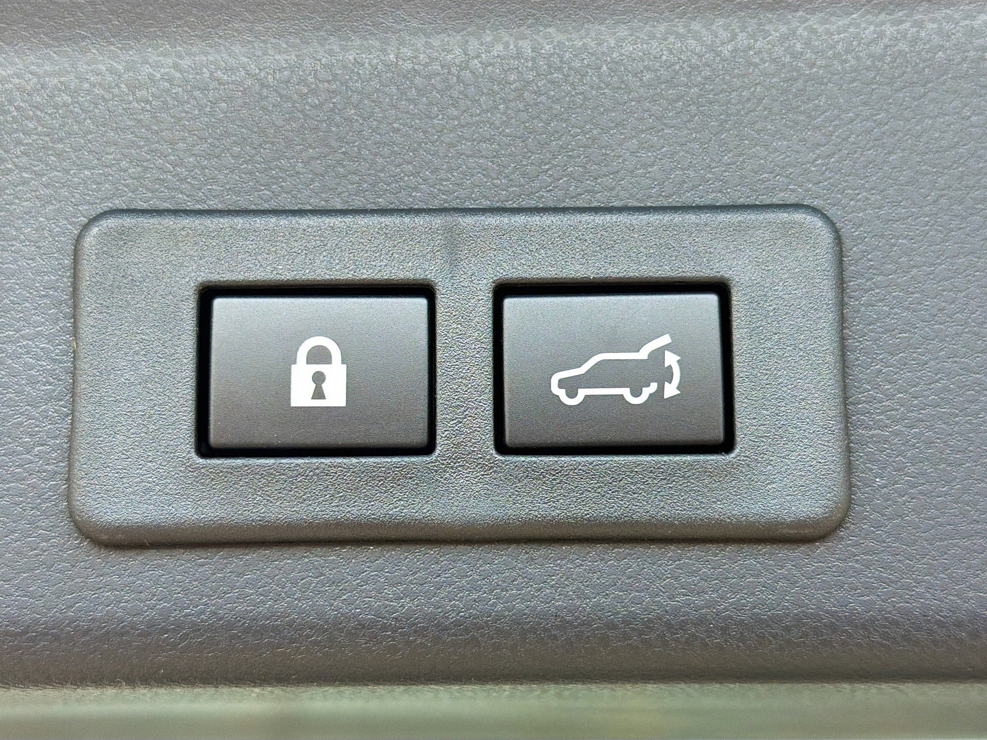 New 2026 Subaru Ascent Limited AWD/4WD image 12