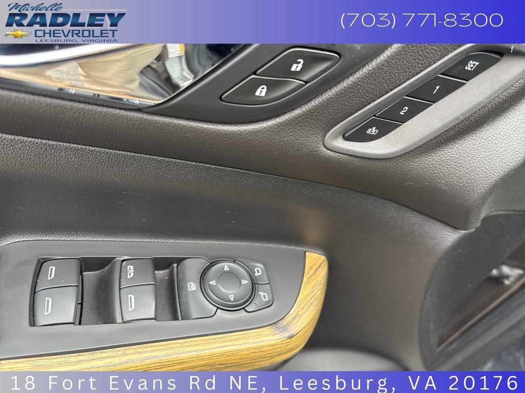 Used 2019 GMC Acadia Denali w/ Technology Package AWD/4WD image 14