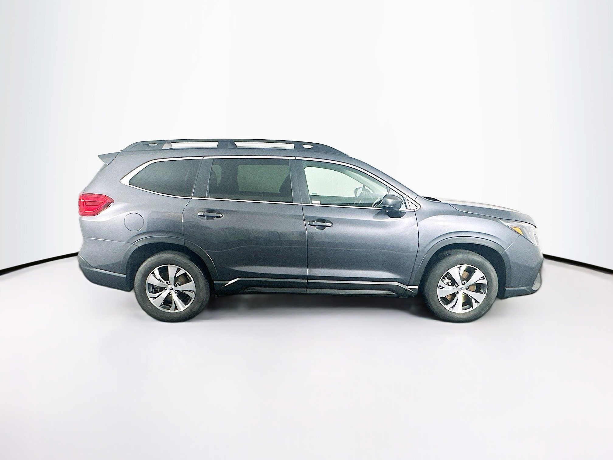 Used 2025 Subaru Ascent Premium AWD/4WD image 10