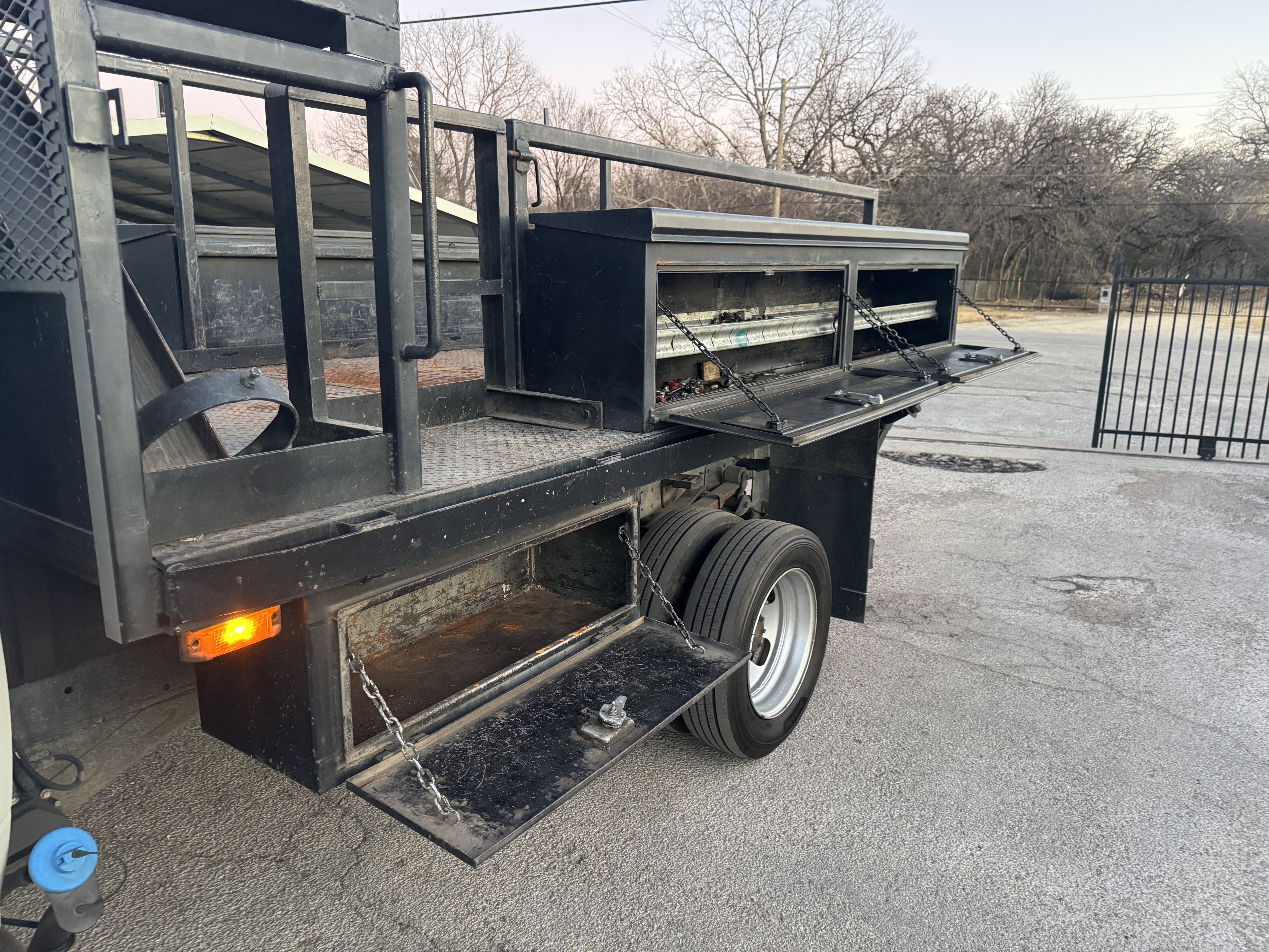 Used 2012 RAM 4500 Tradesman w/ ST Decor Group image 17