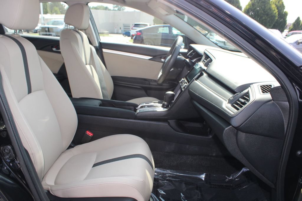 Used 2016 Honda Civic EX image 12