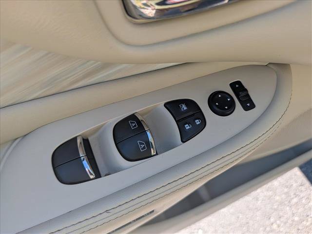 Used 2016 Nissan Murano Platinum AWD/4WD image 29