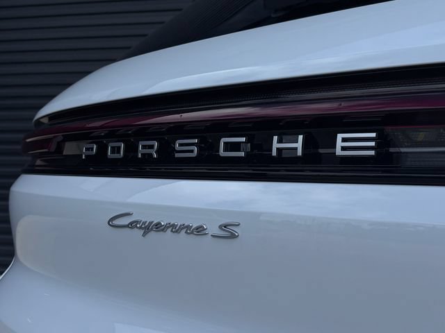 New 2026 Porsche Cayenne S AWD/4WD image 31