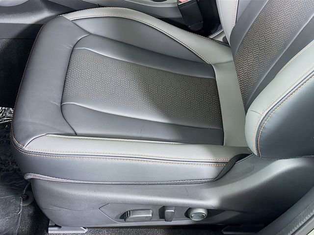 New 2026 Subaru Crosstrek 2.5i Limited w/ Crosstrek Mirror Package image 18