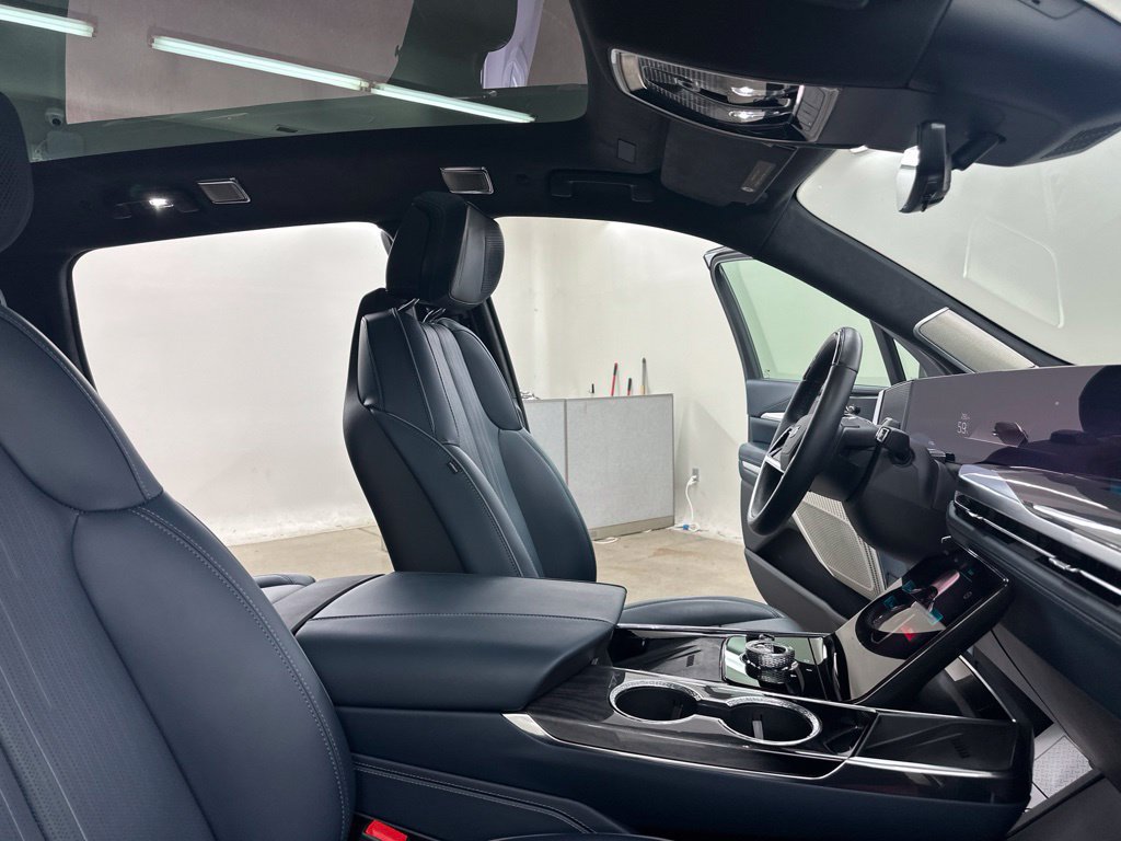 Certified 2026 Cadillac Escalade IQ Sport 2 w/ LPO, Premium Carpet Package AWD/4WD image 20