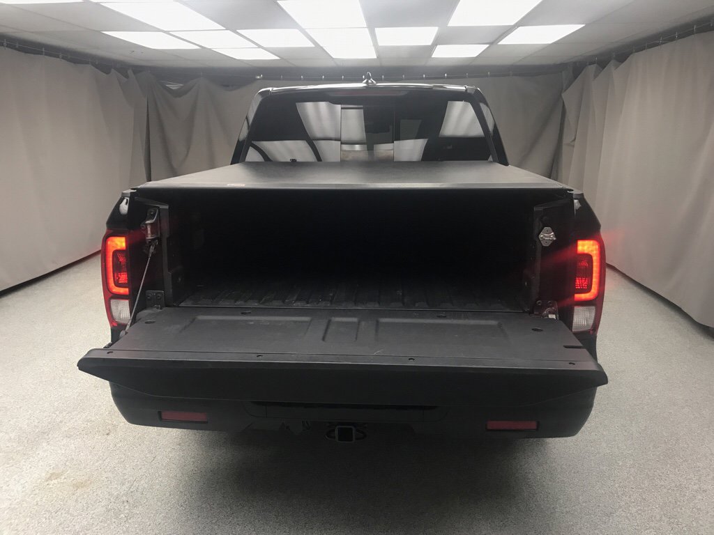 Used 2019 Honda Ridgeline Black Edition image 4