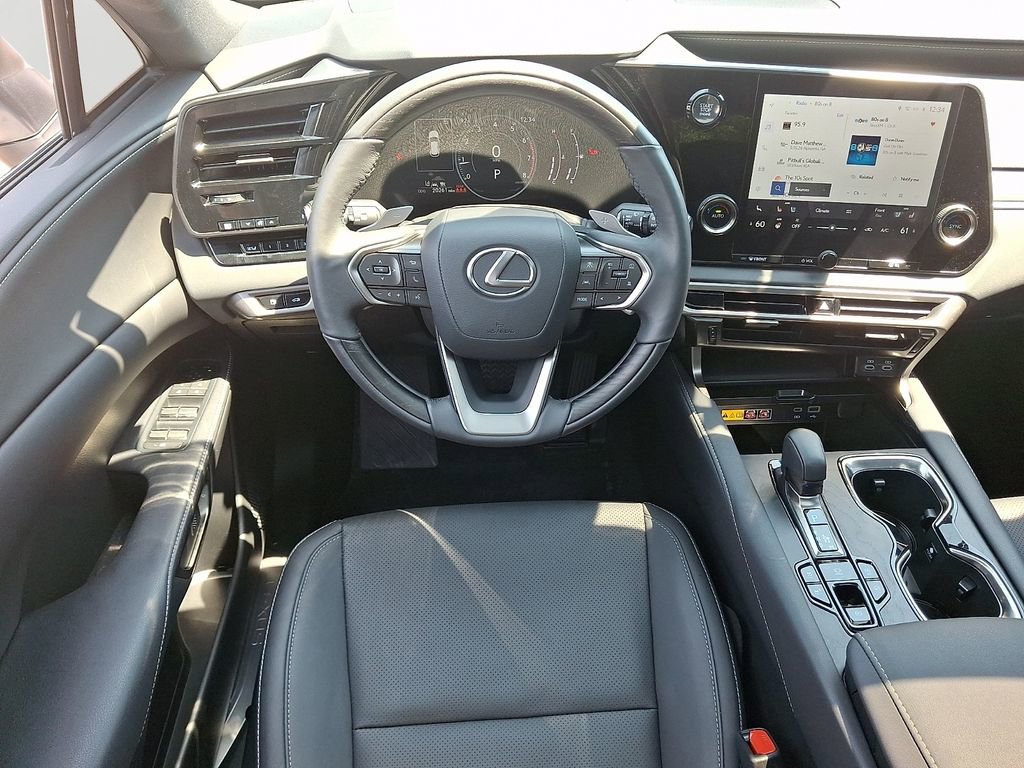 Used 2024 Lexus RX 350 Premium w/ Accessory Package AWD/4WD image 12