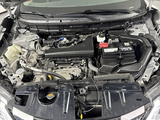 Used 2019 Nissan Rogue S AWD/4WD image 26