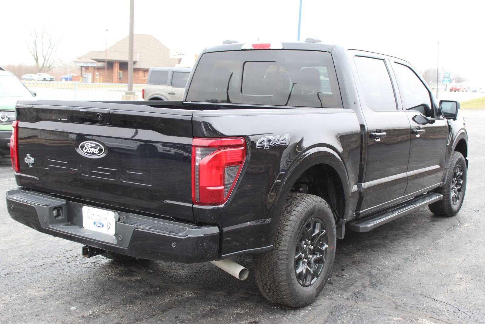 Used 2024 Ford F150 XLT w/ Equipment Group 302A MID image 9